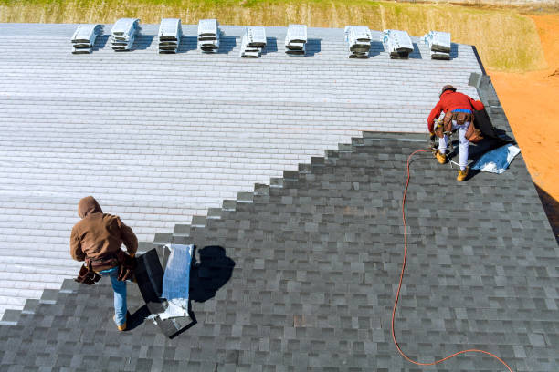 Best Commercial Roofing Services  in Saukville, WI